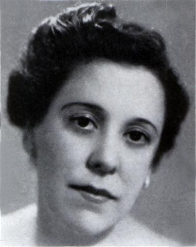 LA PIANISTA CARMELINA DELFÍN.jpg (Small)