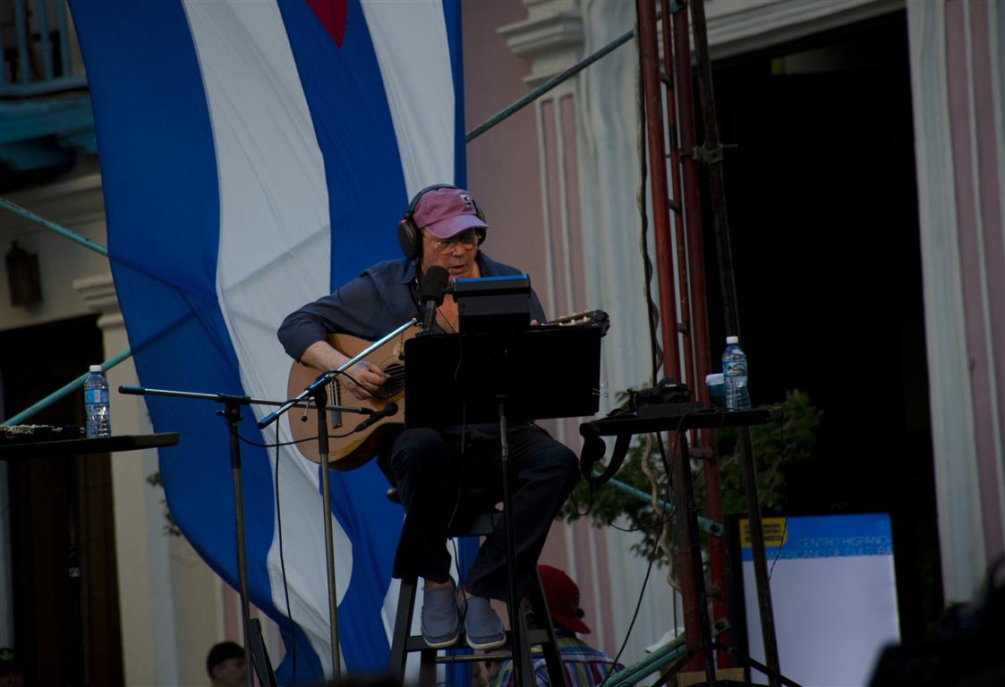 concierto silvio en plaza de san francisco de asis (4) (Medium)