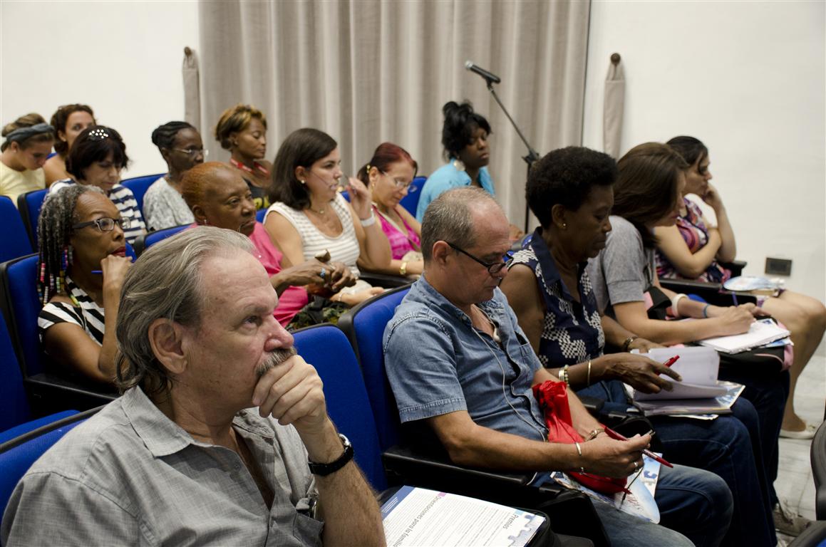 conferencia de prensa rutas y andares 1 (Medium)