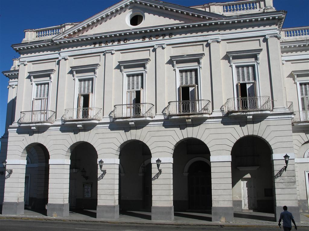 teatro 4 (Medium)