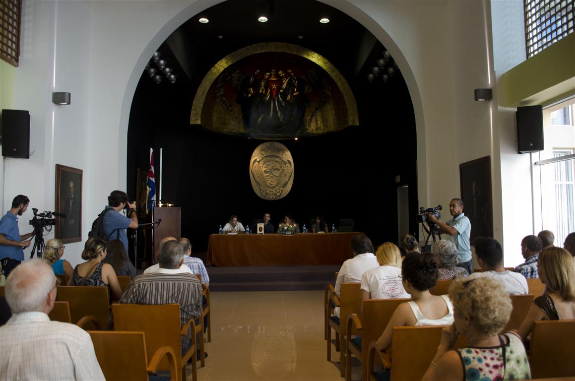presentacion libro 1 (Medium)