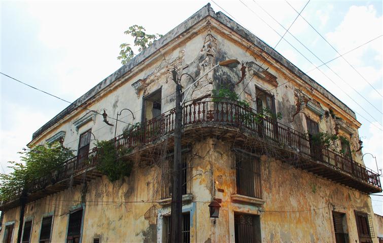 Casa_de_las_Cadenas_(Guanabacoa) (Small)