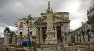 el templete y la columna restauracion 7 nov 2017 (Medium)