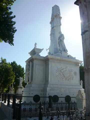 3-Monumento Estudiantes de medicina3 (Small)