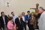 Miguel Díaz-Canel Bermúdez (D), miembro del Buró Político del Comité Central del Partido Comunista de Cuba y Primer Vicepresidente de los Consejos de Estado y de Ministros, junto a Alicia Alonso (C), Prima Ballerina Assoluta y Directora del Ballet Nacional de Cuba, durante la develación de la escultura de la Prima Ballerina Assoluta, del artista de la plástica José Villa Soberón, en el Gran Teatro de La Habana Alicia Alonso, en La Habana, el 1 de enero de 2018.
ACN FOTO/Marcelino VAZQUEZ HERNANDEZ