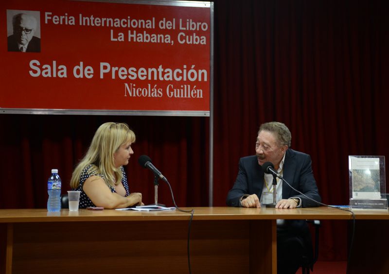 Encuentro con Martes (2)