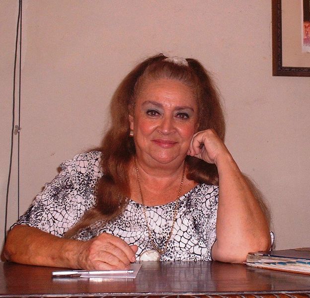Teresita Gómez Vallejo [800x600]