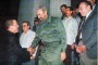 Hugo-Chávez-y-Fidel-Castro-al-fondo-Eusebio-Leal-Medium