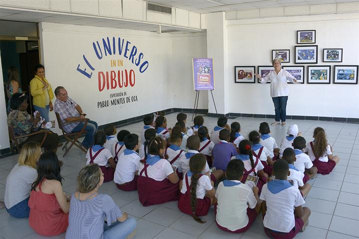 _DSC8245 copy (Small)