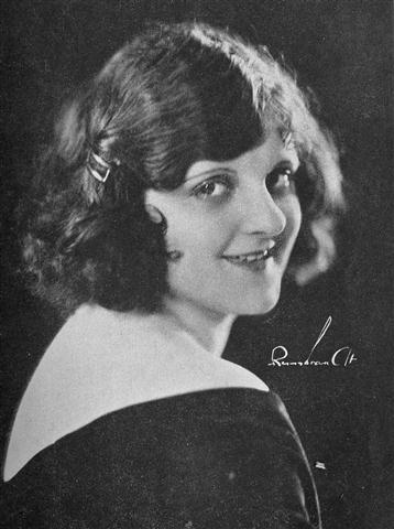 EMMA OTERO (Small)