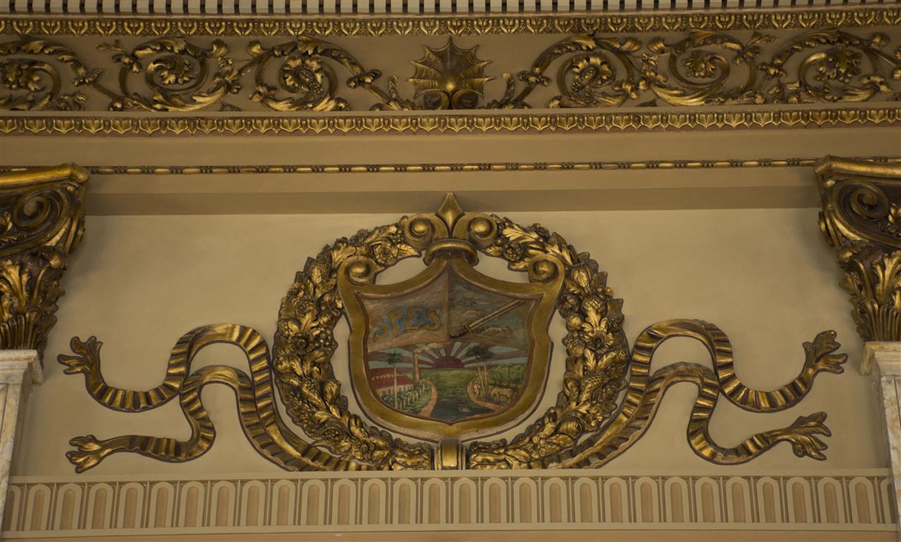 salón de los esc udos camuguey (Medium)