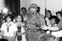 Fidel Castro visita el museo de Céspedes, en Bayamo, 19 de diciembre de 1986.