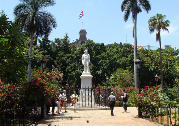 plaza-de-armas-cespedes