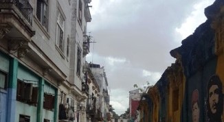 Callejón de Porvenir mirando hacia Habana