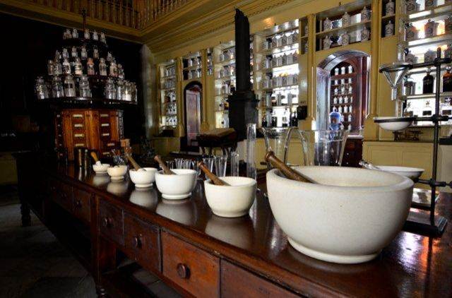 coleccion-de-morteros-para-preparar-madicamentos.