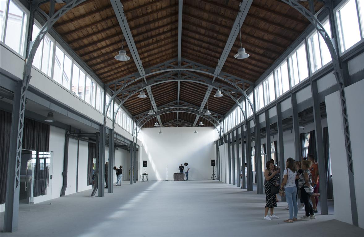 SALA POLIVALENTE 3 (Medium)