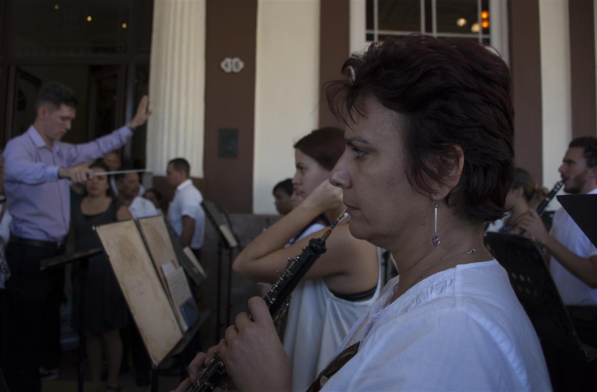 banda (Medium)