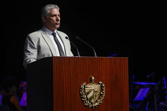 Díaz-Canel-aniversario-60-minrex-1-580x386