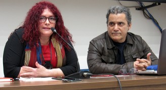 Marilyn Solaya junto al historiador Julio César González Pagés.
