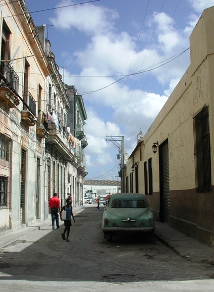 Calle Leonor Pérez (Paula) hacia la Avenida del Puerto
