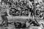 En 1915, Jack Johnson perdió su corona frente a Jess Williard en La Habana al ser noqueado en el 26º asalto.