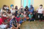 Niños y Directora de la casa de niños sin amparo filial junto a los lideres comunitarios y el Coordinador de los CDR_copy_846x633