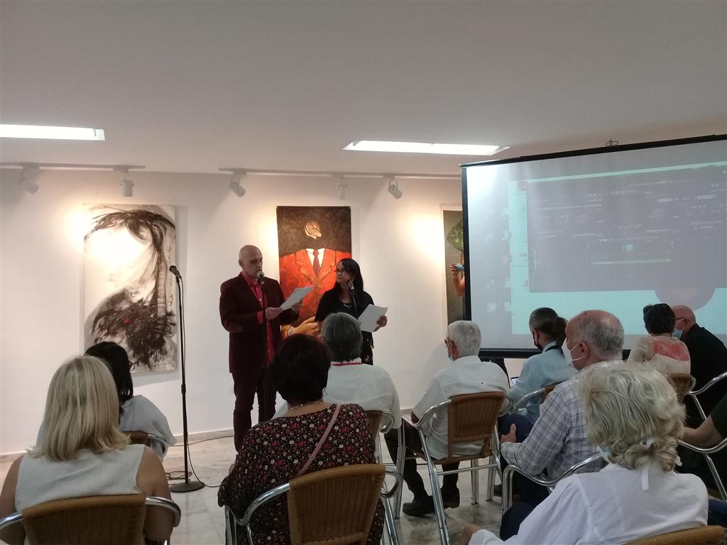 presentación de la Ceremonia de los Premios (Medium)