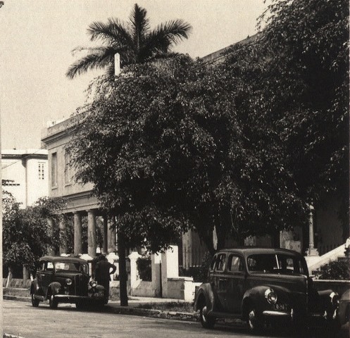 El colegio en 1945