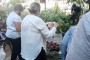 Familiares y personalidades depositan ofrendas flores a Rancaño