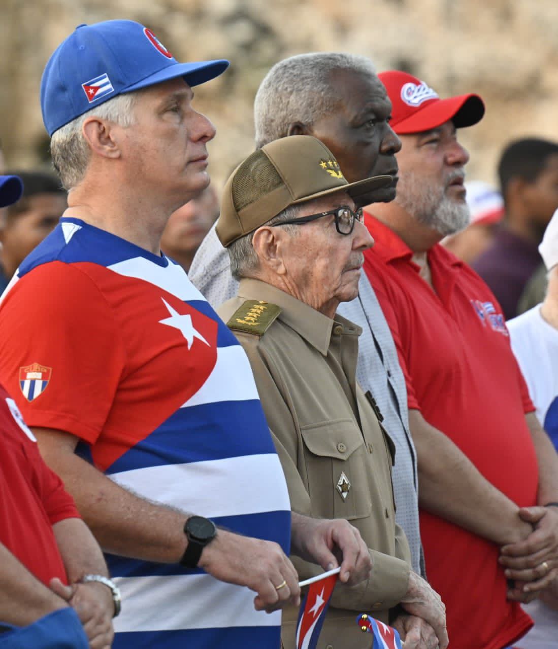 raul-y-diaz-canel-en-el-malecon-primero-de-mayo