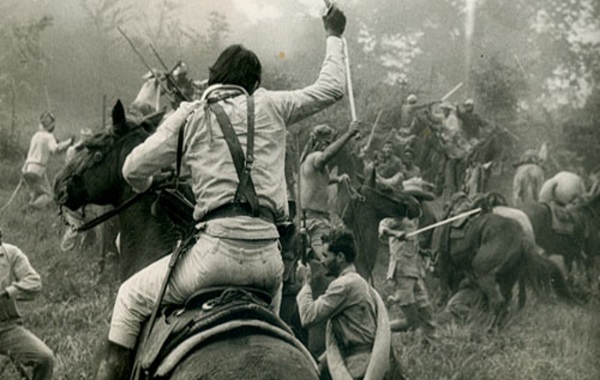 Fotograma del filme cubano La primera carga al machete (Manuel Octavio Gómez, 1969 )