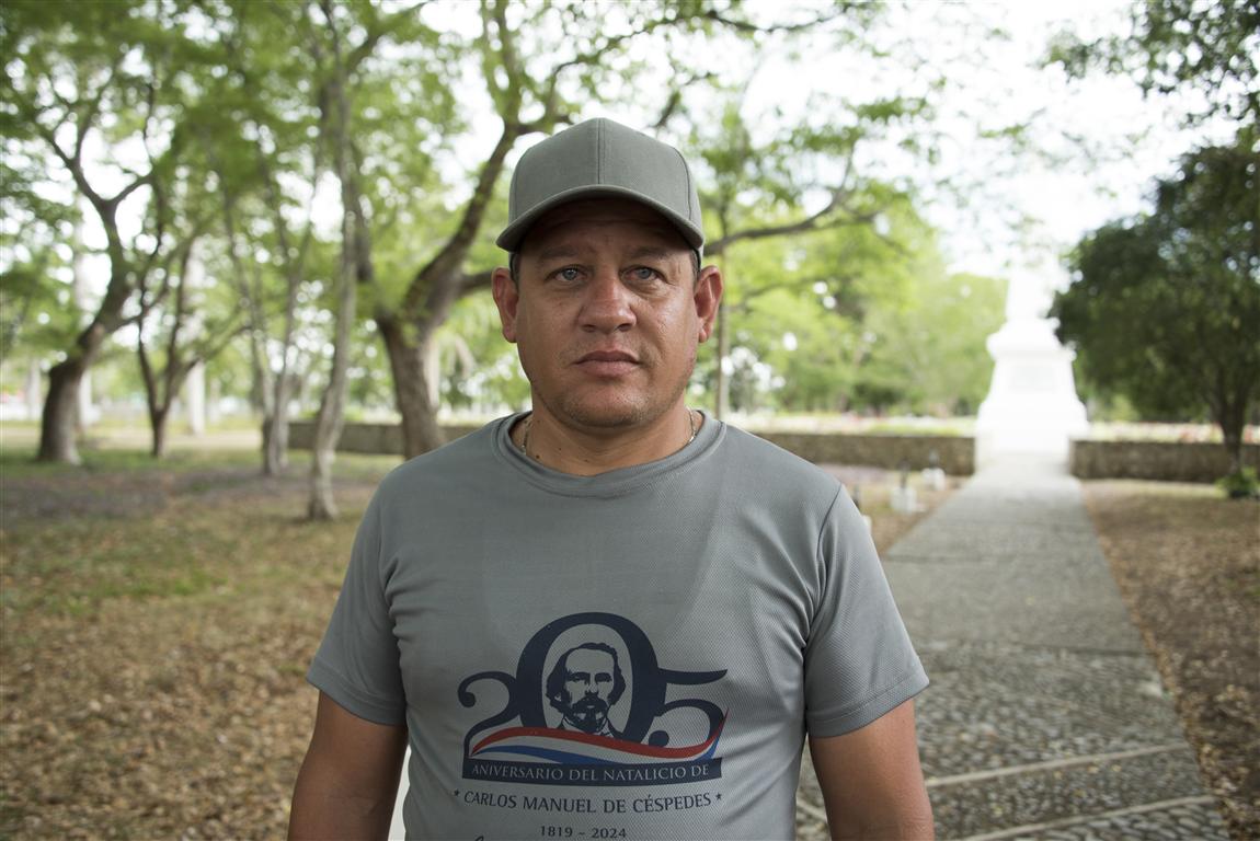 yordan roberto (Medium)