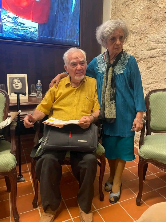 1764107396101_093833_copy_540x720