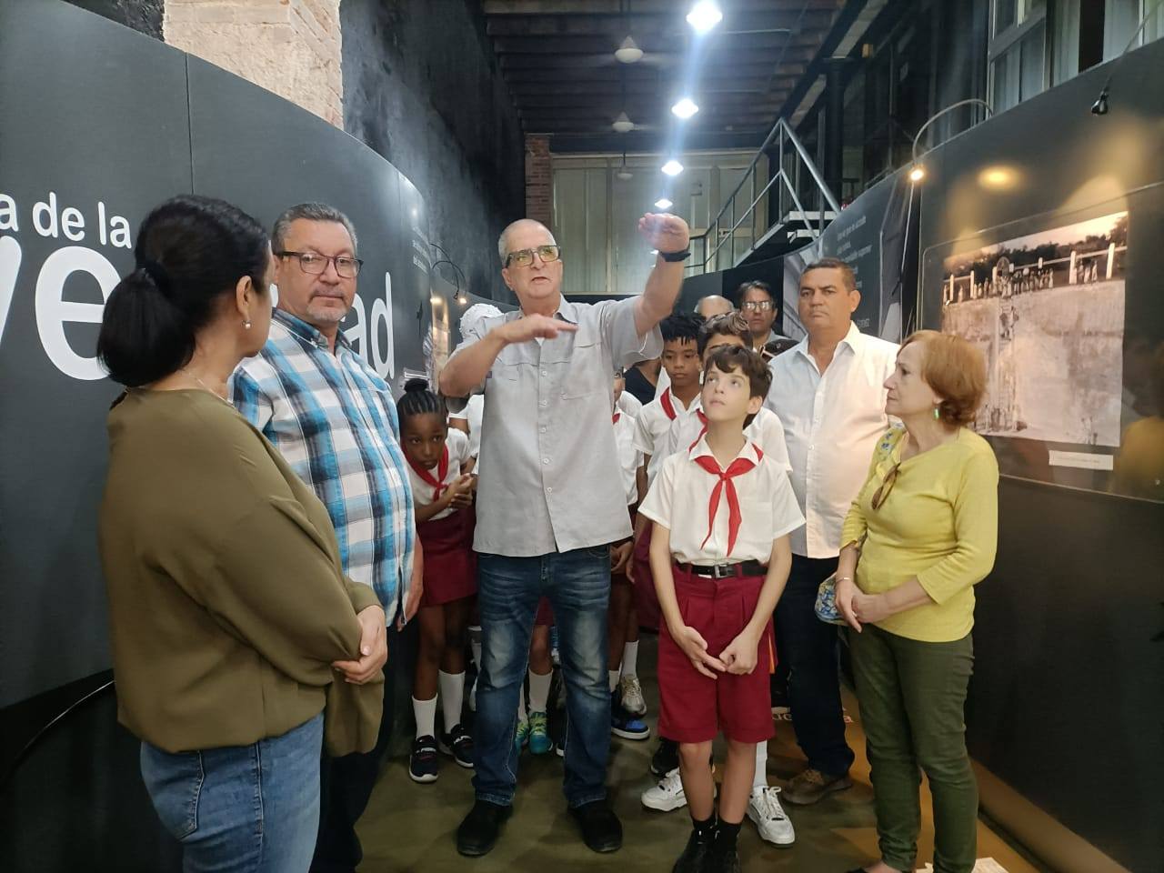 618255298_1322457179896336_3996994733624784844_n