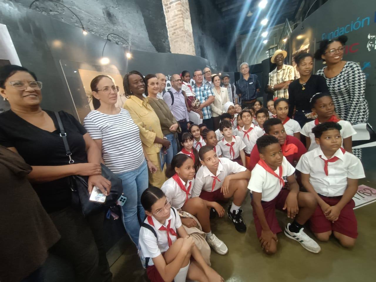 619285995_1322457423229645_8974313541202141503_n