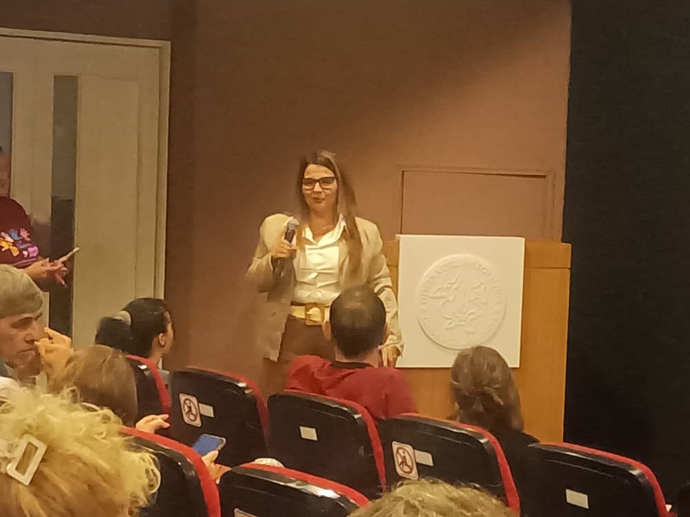 4c35f9f6-c085-4d11-90e4-c51c32efe744